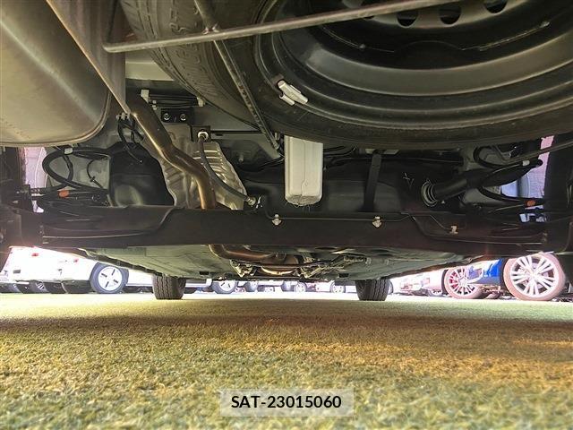 Nissan AD VAN 2025-05 8206034-23