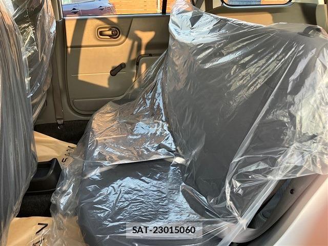 Nissan AD VAN 2025-05 8206034-25
