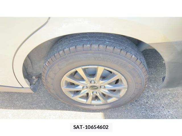 Nissan AD VAN 2015-02 8312570-9