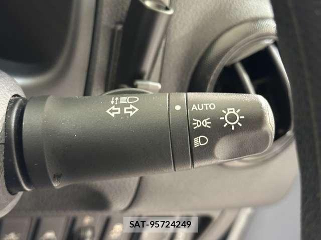 Nissan AD VAN 2021-07 8334428-11