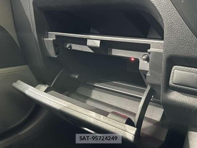 Nissan AD VAN 2021-07 8334428-19