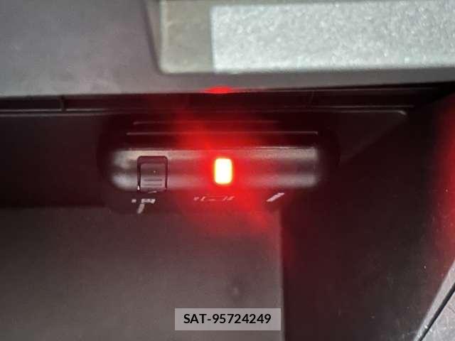 Nissan AD VAN 2021-07 8334428-20