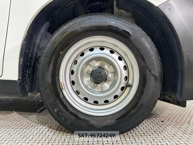 Nissan AD VAN 2021-07 8334428-28