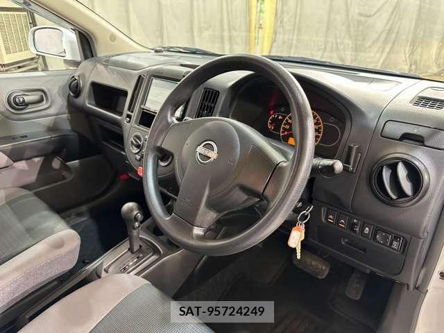 Nissan AD VAN 2021-07 8334428-8