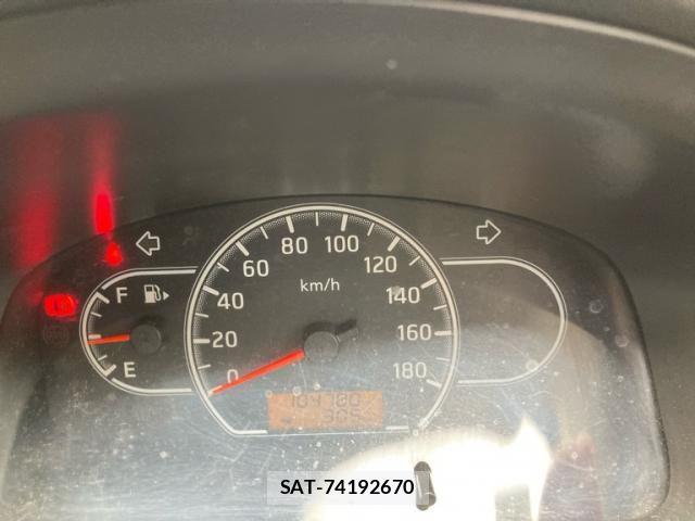 Nissan AD VAN 2019-07 8364473-13
