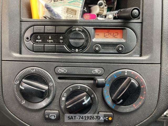 Nissan AD VAN 2019-07 8364473-15