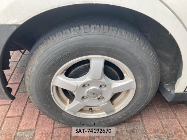 Nissan AD VAN 2019-07 8364473-5