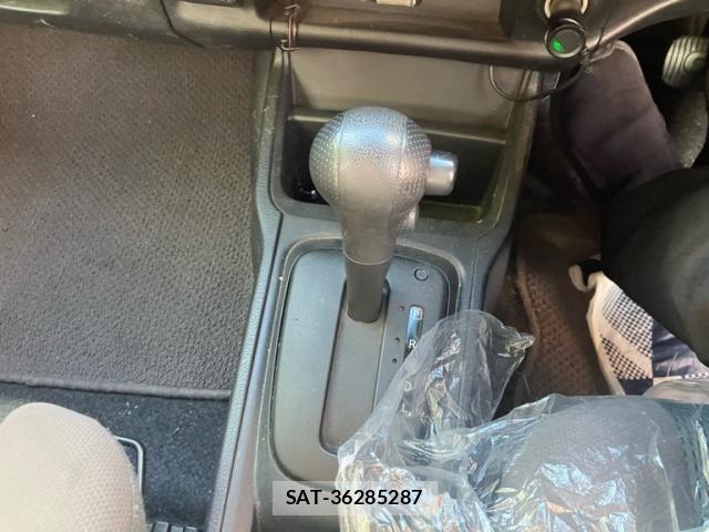 Nissan AD VAN 2017-06 8522887-21
