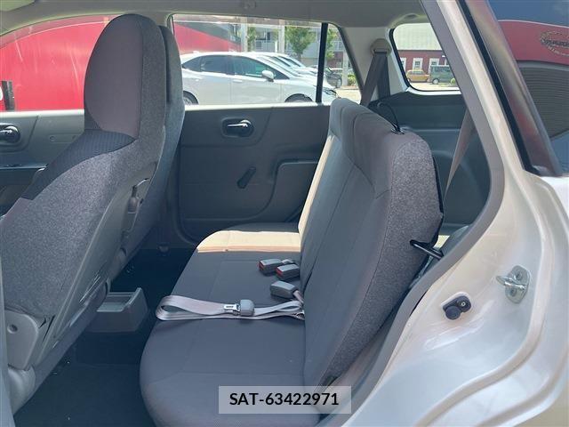Nissan AD VAN 2016-05 8560879-15
