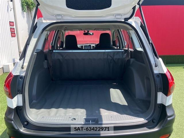 Nissan AD VAN 2016-05 8560879-16