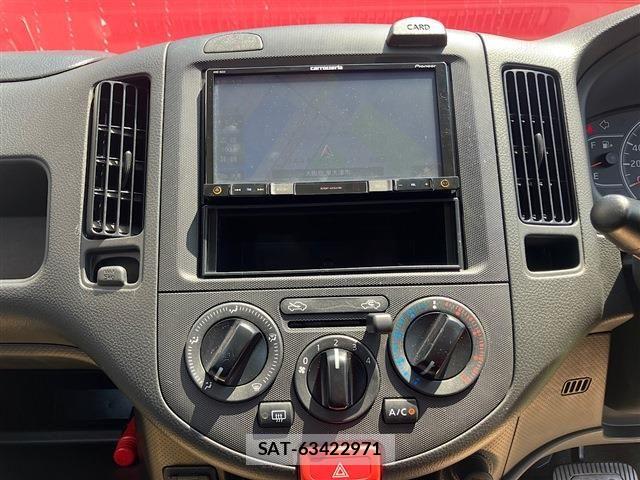 Nissan AD VAN 2016-05 8560879-18