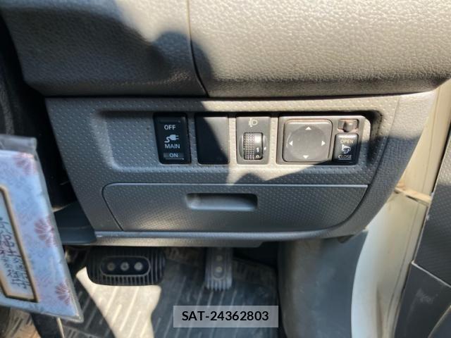 Nissan AD VAN 2011-09 8625591-18
