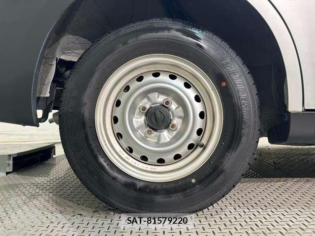 Nissan AD VAN 2021-07 8625589-29