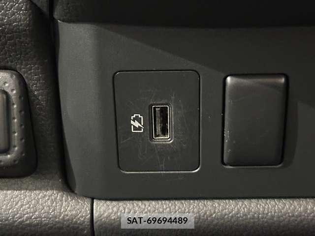 Nissan AD VAN 2021-07 8625592-18