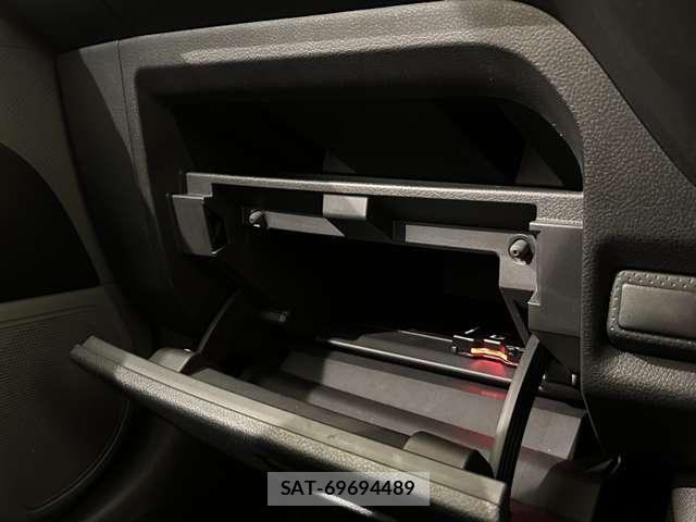Nissan AD VAN 2021-07 8625592-19