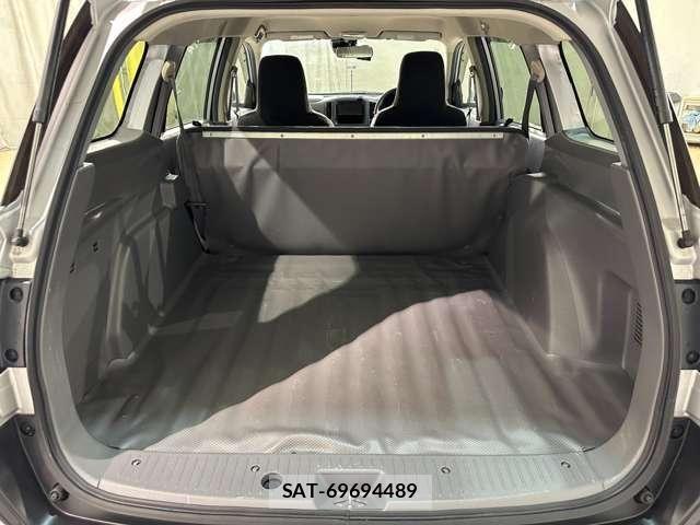 Nissan AD VAN 2021-07 8625592-21