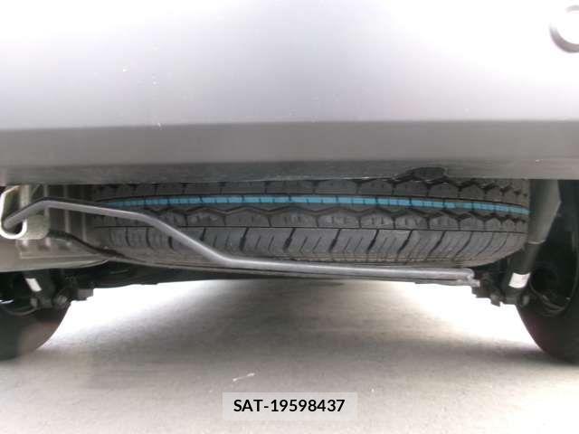 Nissan AD VAN 2024-10 8657360-12