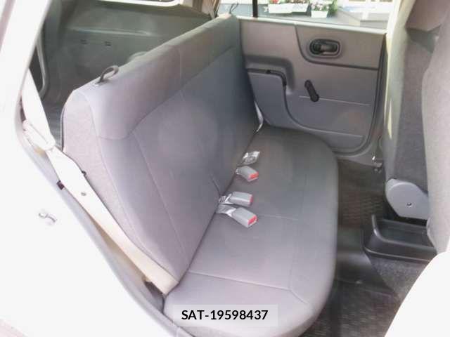 Nissan AD VAN 2024-10 8657360-4