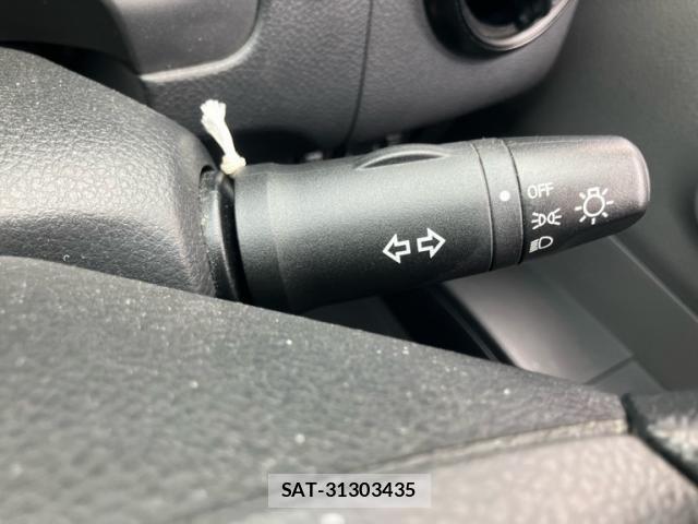 Nissan AD VAN 2016-05 8657368-14