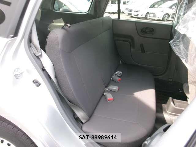 Nissan AD VAN 2024-10 8657349-8