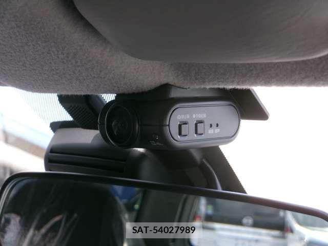 Nissan AD VAN 2024-10 8657347-17