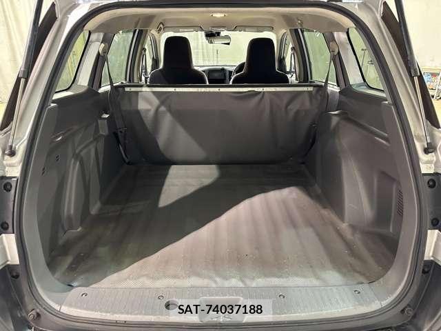 Nissan AD VAN 2021-07 8665737-21