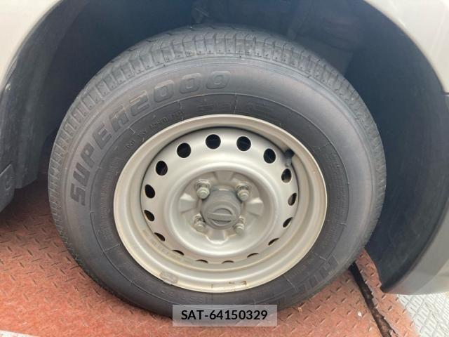 Nissan AD VAN 2018-07 8827303-6