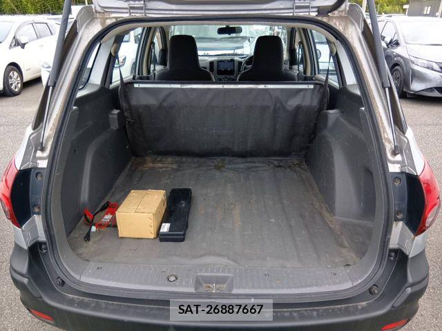 Nissan AD VAN 2016-08 8847948-6