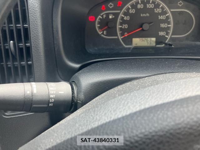 Nissan AD VAN 2019-08 8883221-10