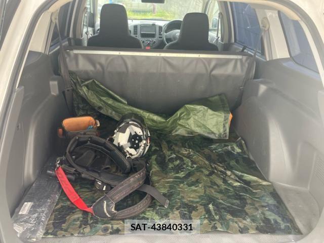 Nissan AD VAN 2019-08 8883221-18