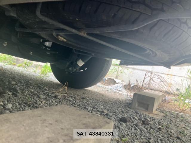 Nissan AD VAN 2019-08 8883221-5