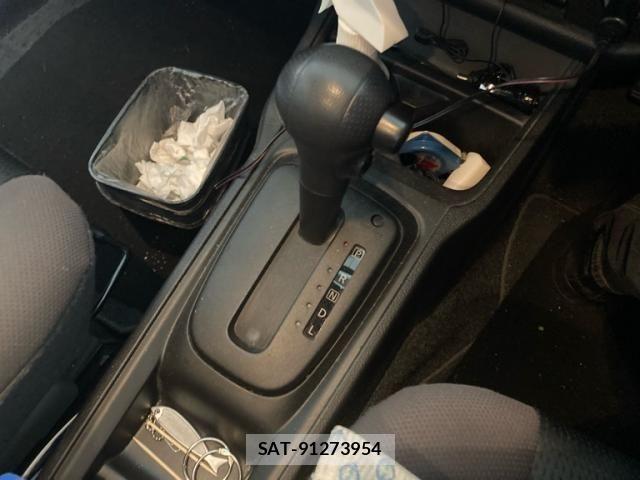 Nissan AD VAN 2021-02 8883220-11