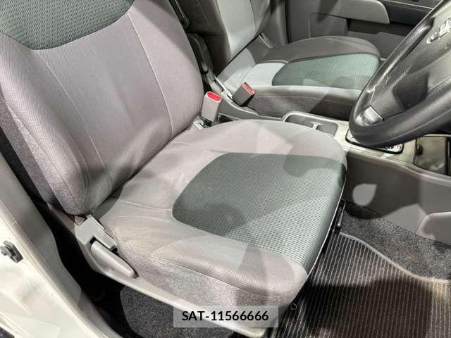 Nissan AD VAN 2014-07 6690888-11