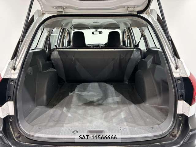 Nissan AD VAN 2014-07 6690888-16