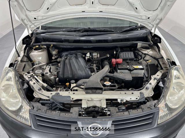 Nissan AD VAN 2014-07 6690888-27