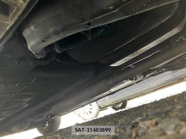 Nissan AD VAN 2016-01 7057110-11