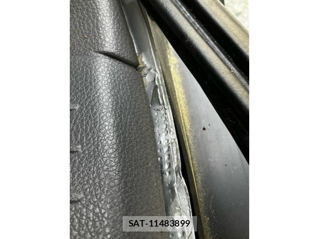 Nissan AD VAN 2016-01 7057110-13