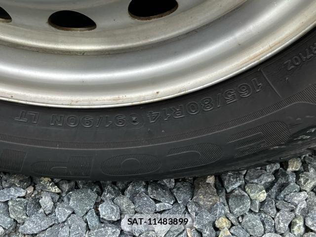 Nissan AD VAN 2016-01 7057110-8