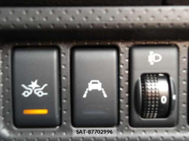 Nissan AD VAN 2021-01 7214011-10