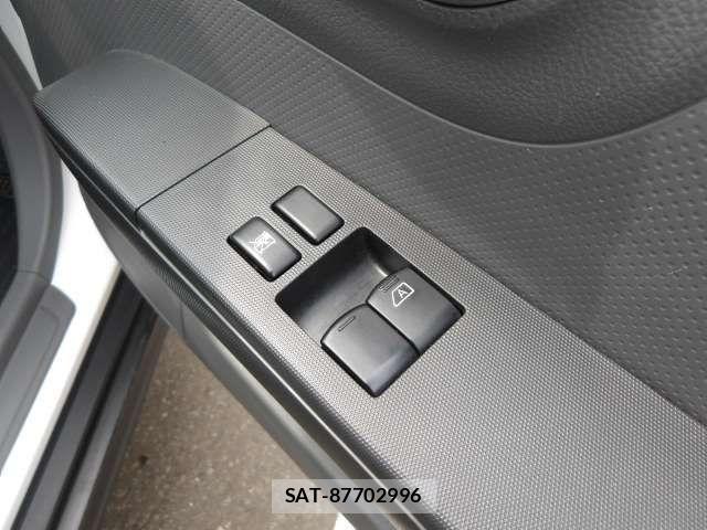 Nissan AD VAN 2021-01 7214011-14