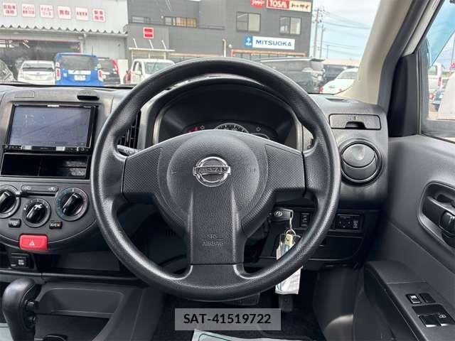Nissan AD VAN 2016-11 7249632-14