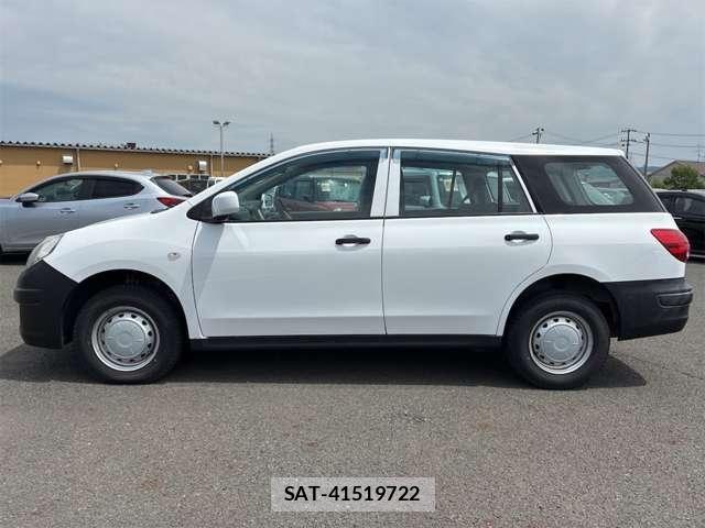 Nissan AD VAN 2016-11 7249632-25