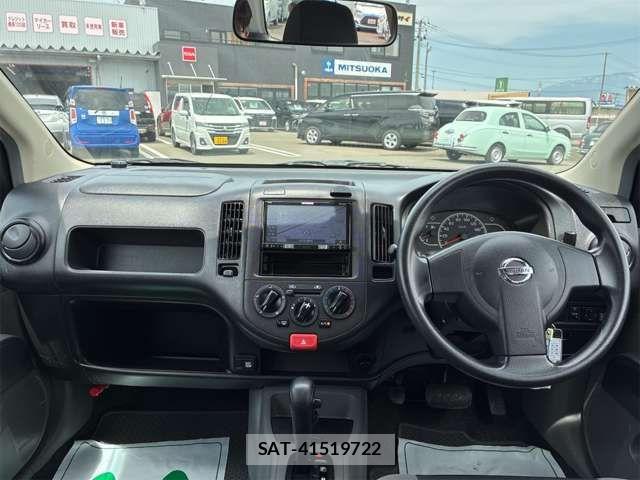 Nissan AD VAN 2016-11 7249632-4