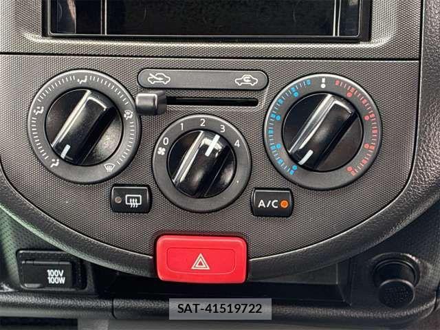 Nissan AD VAN 2016-11 7249632-7
