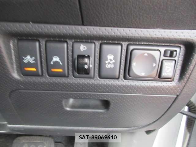 Nissan AD VAN 2021-12 7325131-4