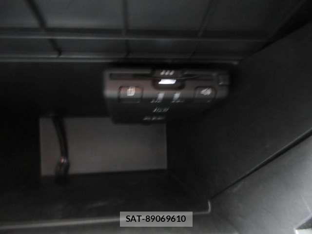 Nissan AD VAN 2021-12 7325131-5