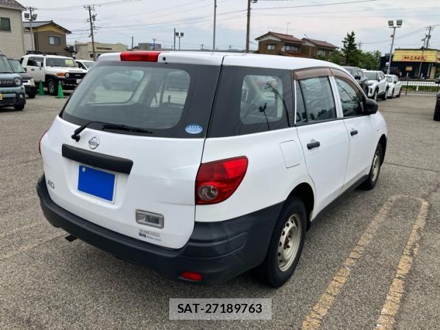 Nissan AD VAN 2009-10 7452576-2