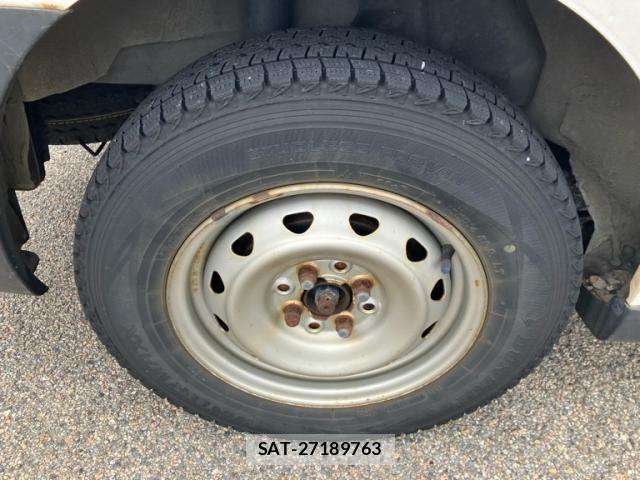 Nissan AD VAN 2009-10 7452576-6