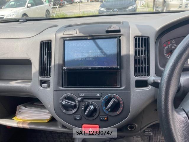 Nissan AD VAN 2012-09 8522886-15