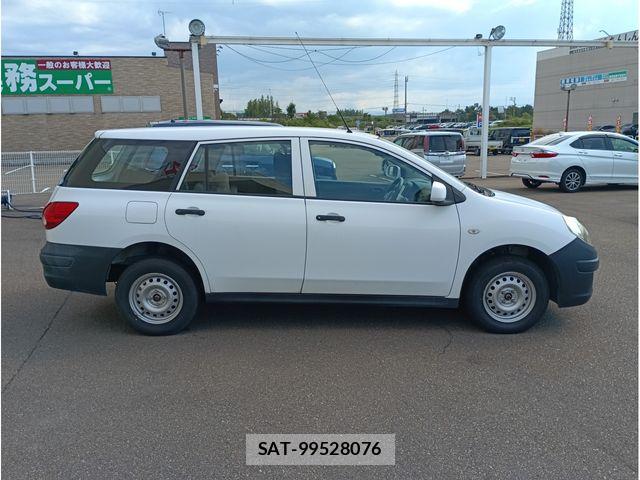 Nissan AD VAN 2016-08 8827315-3